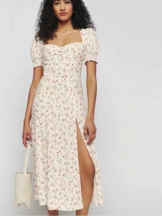 Reformation Dresses & Skirts - Reformation Lacey dress Floral Puff-Sleeve Midi Dress in Cream with Pink Print